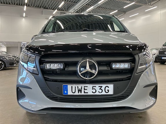 Mercedes-Benz Vito 119 8 of 16