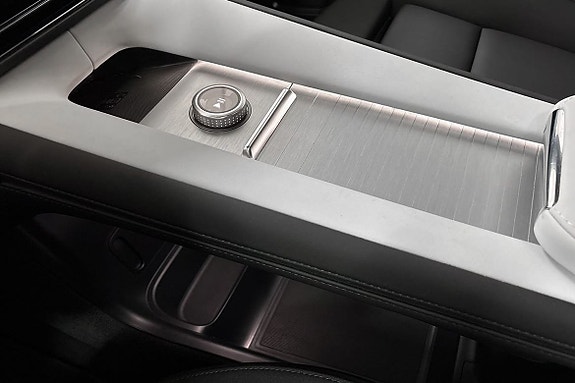 Polestar 4 20 of 27