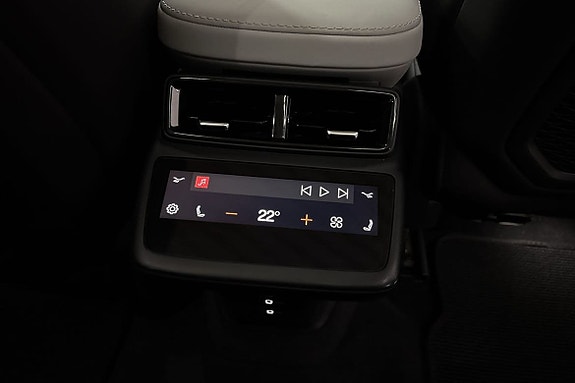 Polestar 4 17 of 27