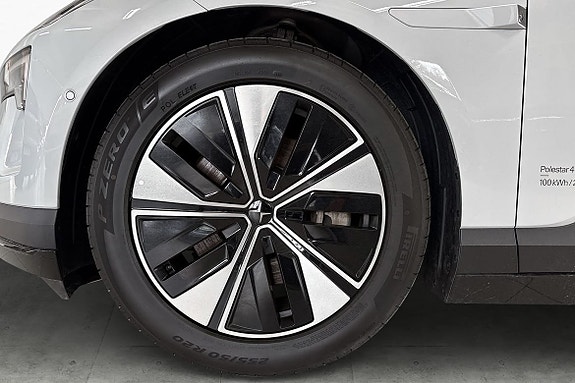 Polestar 4 7 of 27