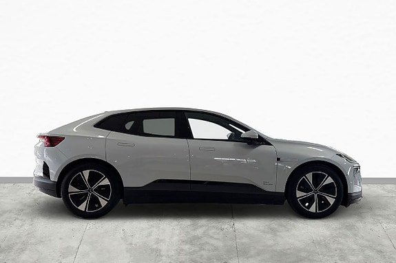 Polestar 4 5 of 27