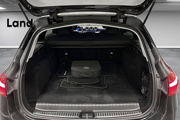 Mercedes-Benz C300 de 13 of 18