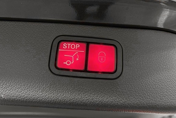 Mercedes-Benz C300 de 14 of 18