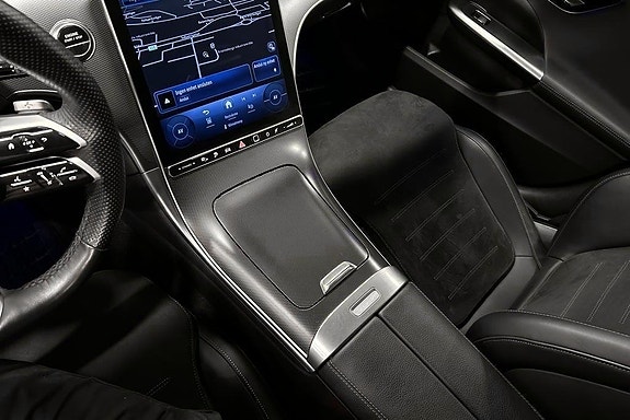 Mercedes-Benz C300 de 12 of 18