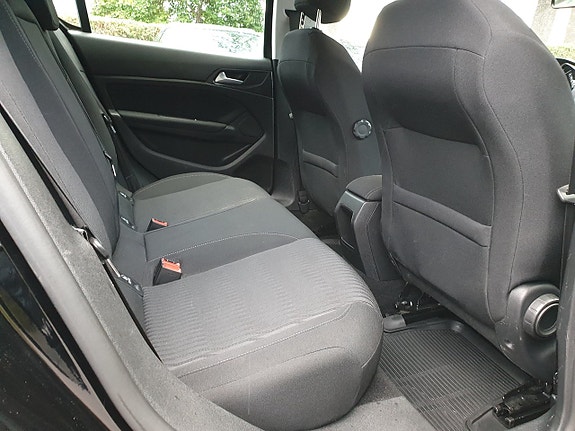 Peugeot 308 15 of 26