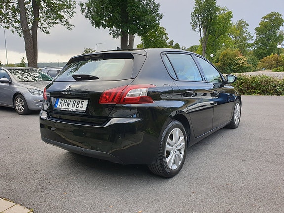 Peugeot 308 5 of 26