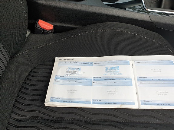 Peugeot 308 21 of 26