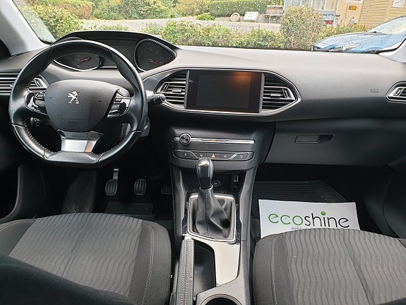 Peugeot 308 16 of 26