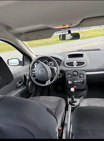 Renault Clio 6 of 6
