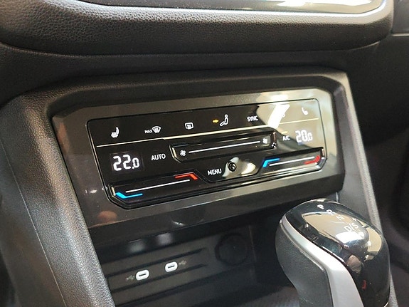 Volkswagen Tiguan Allspace 14 of 23