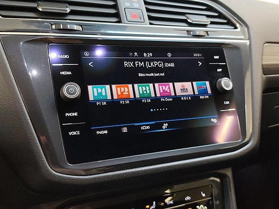 Volkswagen Tiguan Allspace 12 of 23