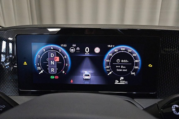 Volkswagen Passat 11 of 12