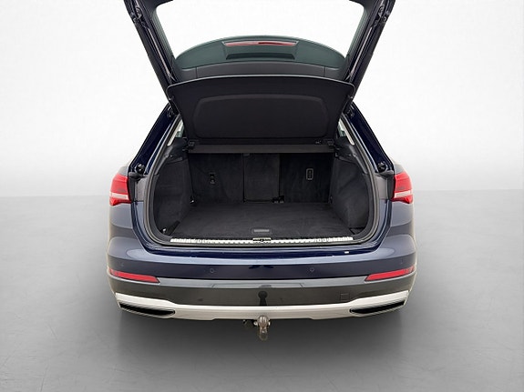 Audi Q3 9 of 22