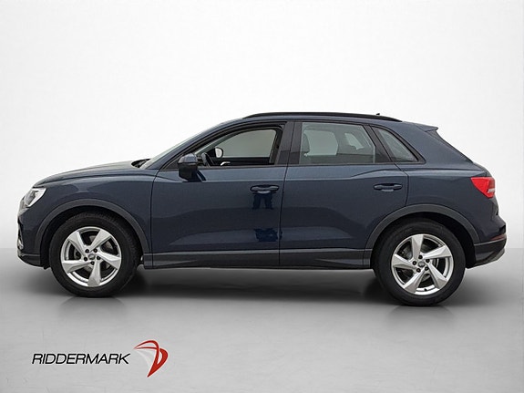 Audi Q3 3 of 22