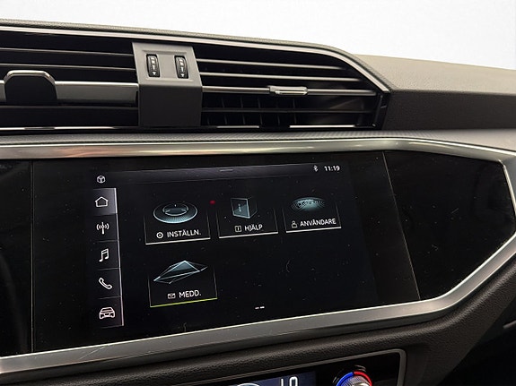 Audi Q3 18 of 22