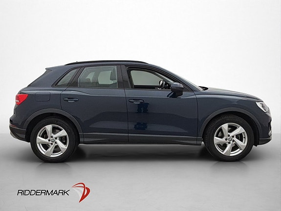 Audi Q3 8 of 22