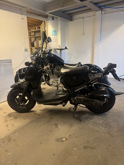 Honda Zoomer Nps50 2 of 3