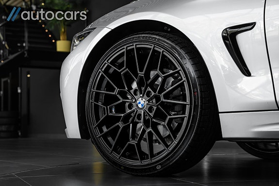 BMW 430i 8 of 30
