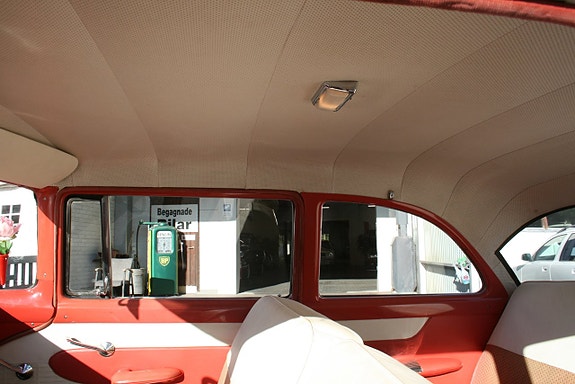 Ford Custom 13 of 20