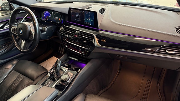 BMW 540i 16 of 16