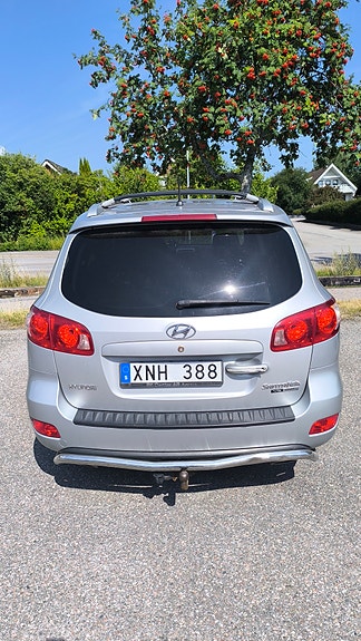 Hyundai Santa Fe 9 of 9