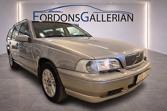 VOLVO V70 2.5 20V 170 ch BVM - CUIR - ATTELAGE FIXE - 278300 km