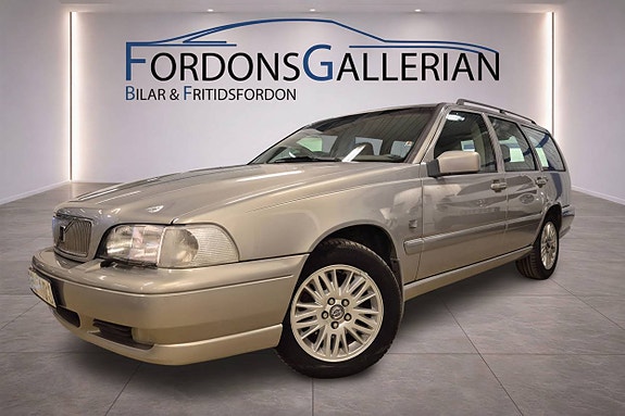 VOLVO V70 2.5 20V 170 ch BVM - CUIR - ATTELAGE FIXE - 278300 km