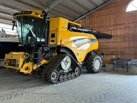 New Holland CR 10.90