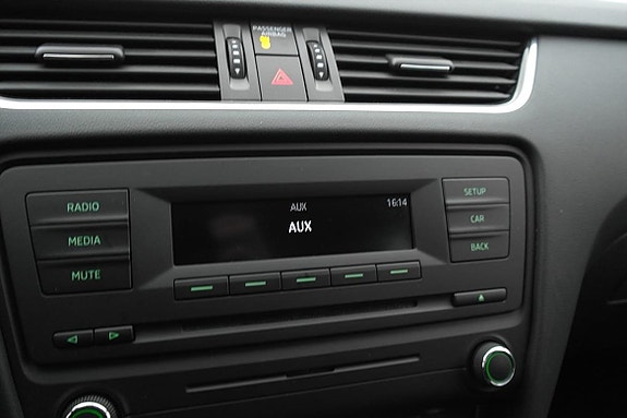Skoda Octavia 15 of 23