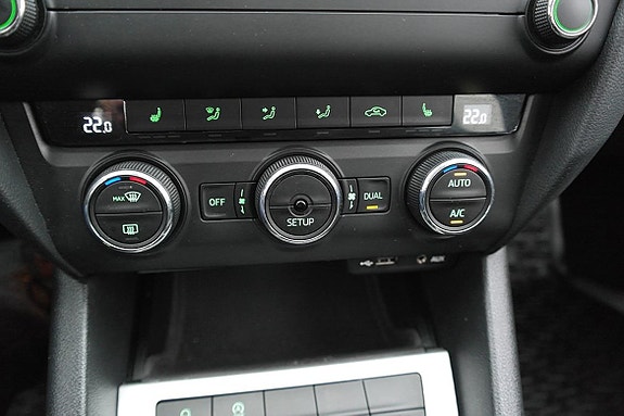 Skoda Octavia 16 of 23