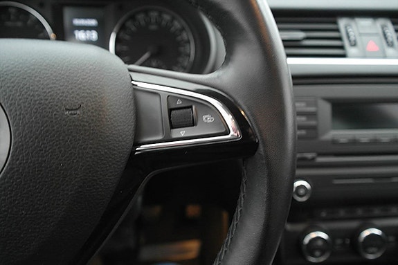 Skoda Octavia 12 of 23