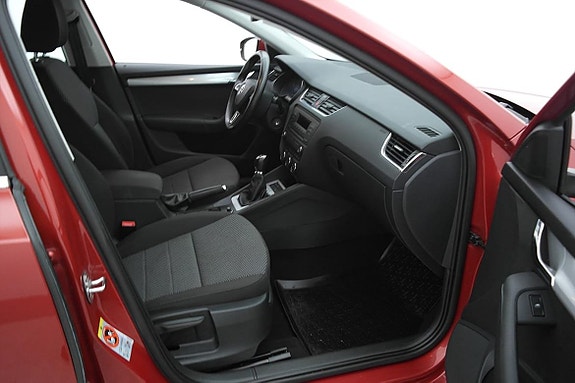 Skoda Octavia 17 of 23