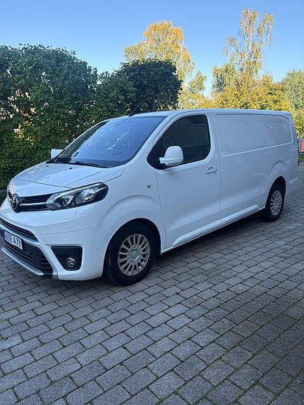 Toyota Proace 2 of 10