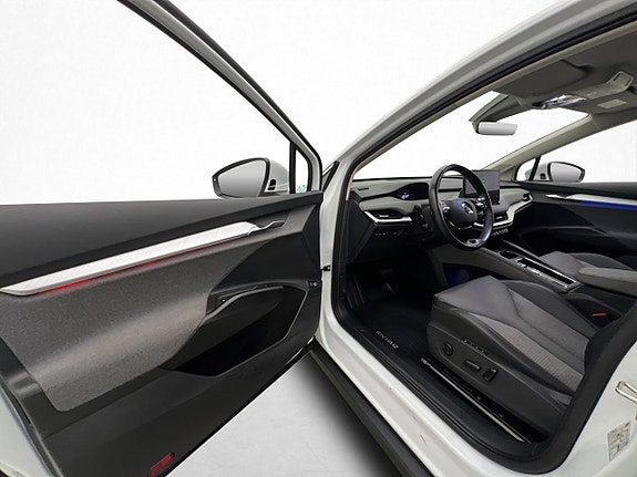 Skoda Enyaq 18 of 30