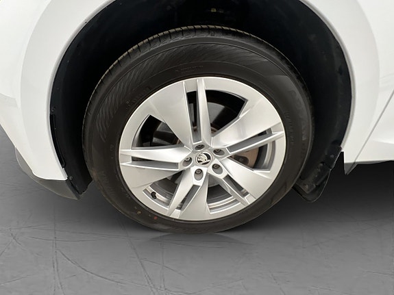 Skoda Enyaq 7 of 30