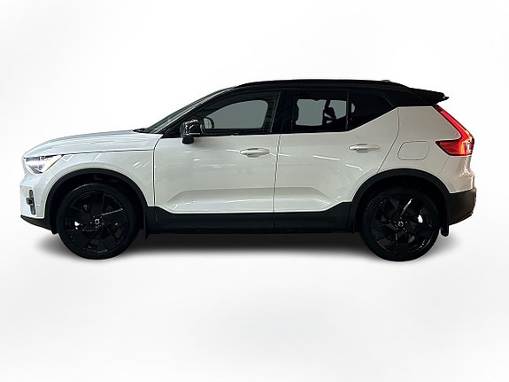 Volvo EX40 3 of 14