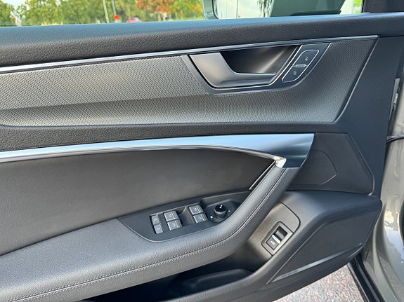 Audi A6 allroad 12 of 21