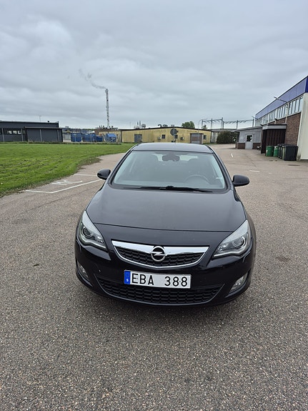 Opel Astra 3 of 4