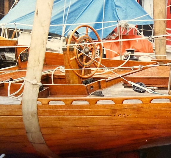 Kaya mahogny 7-KR regattabåt , segelbåt 4 of 23