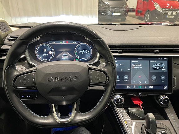 Lynk & Co 01 7 of 9