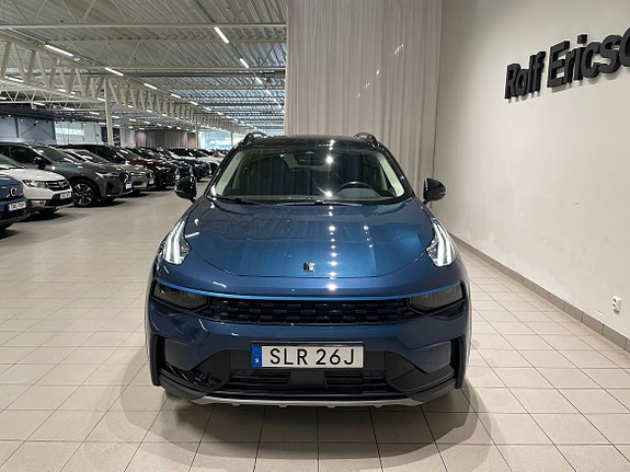 Lynk & Co 01 5 of 9