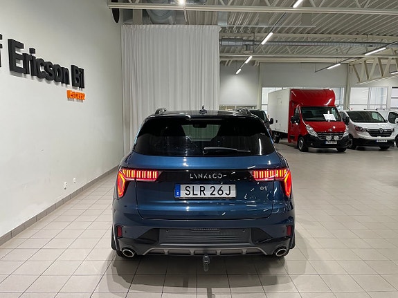 Lynk & Co 01 3 of 9