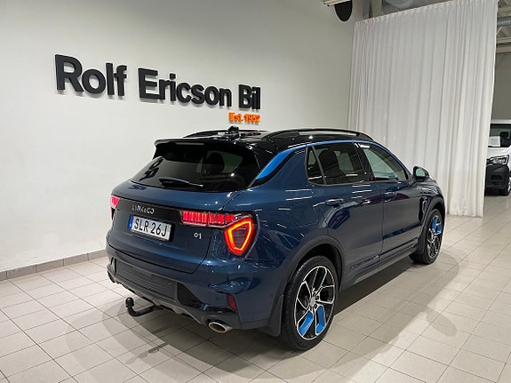 Lynk & Co 01 2 of 9