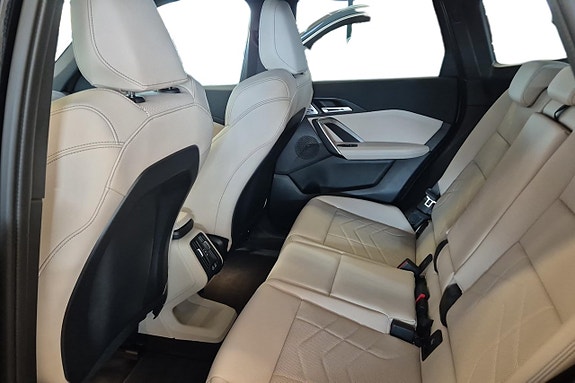 BMW X1 9 of 15