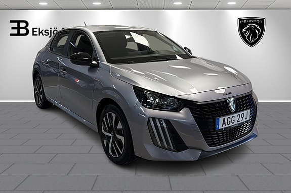 Peugeot 208 3 of 18