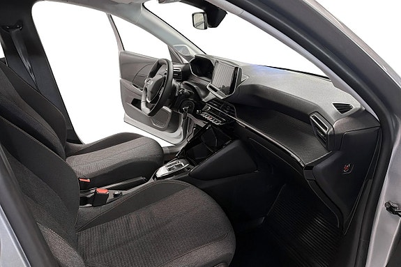Peugeot 208 11 of 18