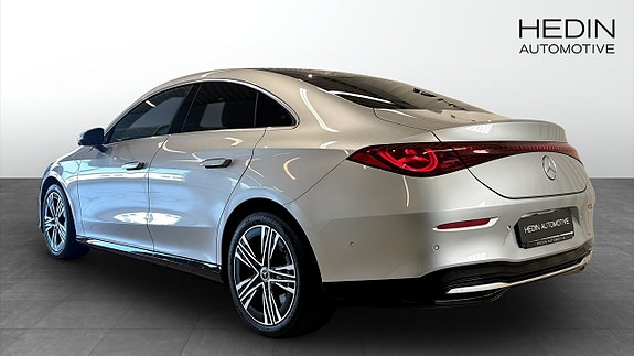 Mercedes-Benz CLA200 5 of 13