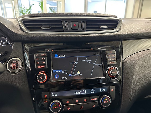 Nissan Qashqai 8 of 9