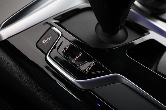 BMW 520d 30 of 30