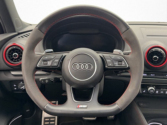 Audi RS3 14 of 30